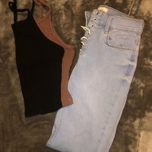 **OUTFIT BUNDLE** 2 Crop Tops & Lace Up Jeans